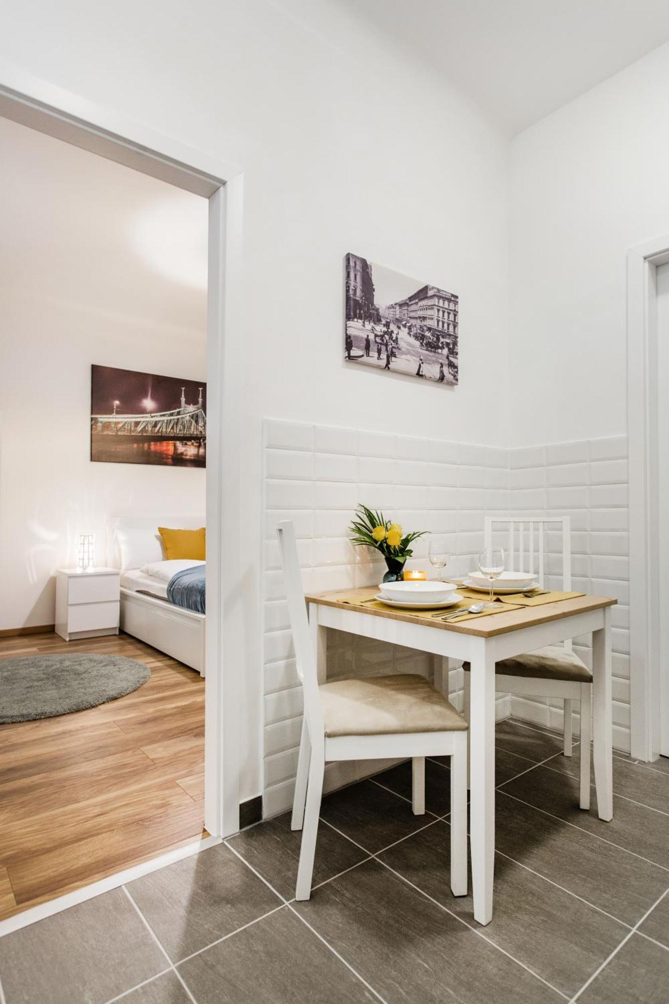 Quiet And Cozy Apartment Near The Danube ブダペスト エクステリア 写真